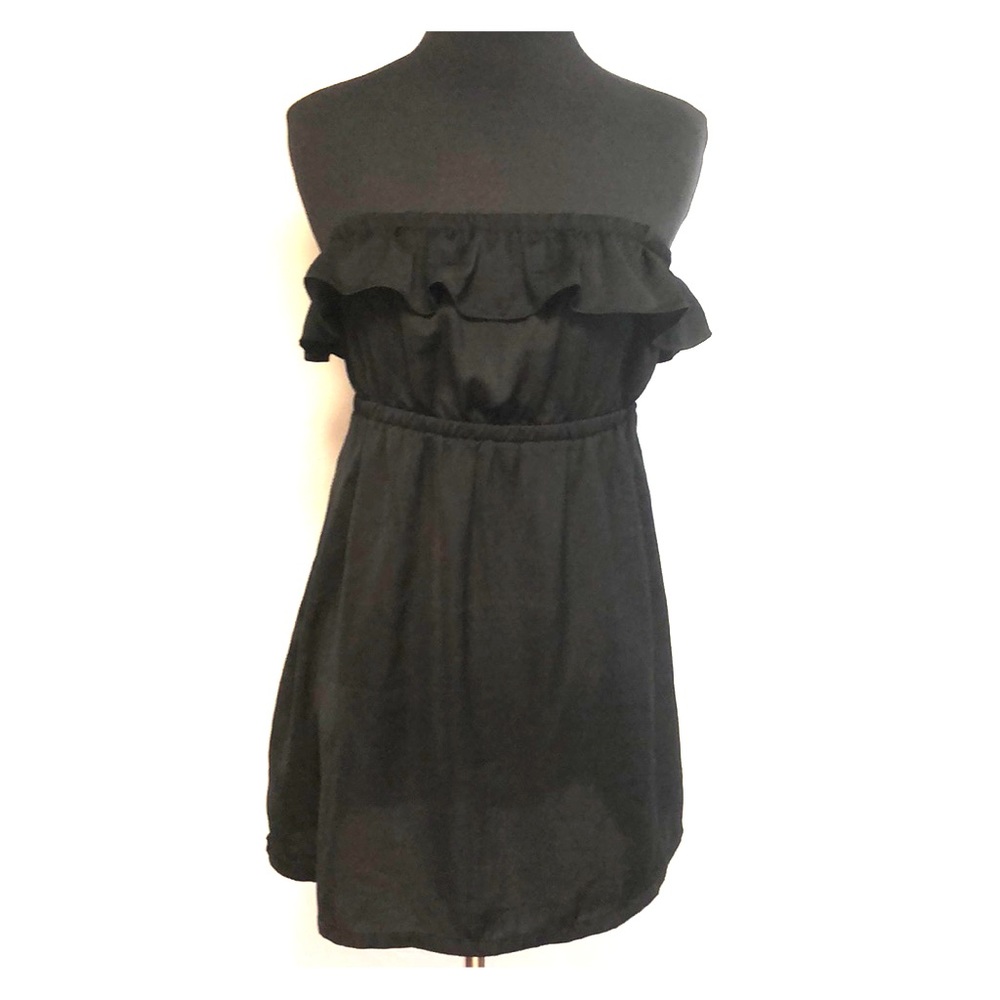 Ruffle Strapless Dress